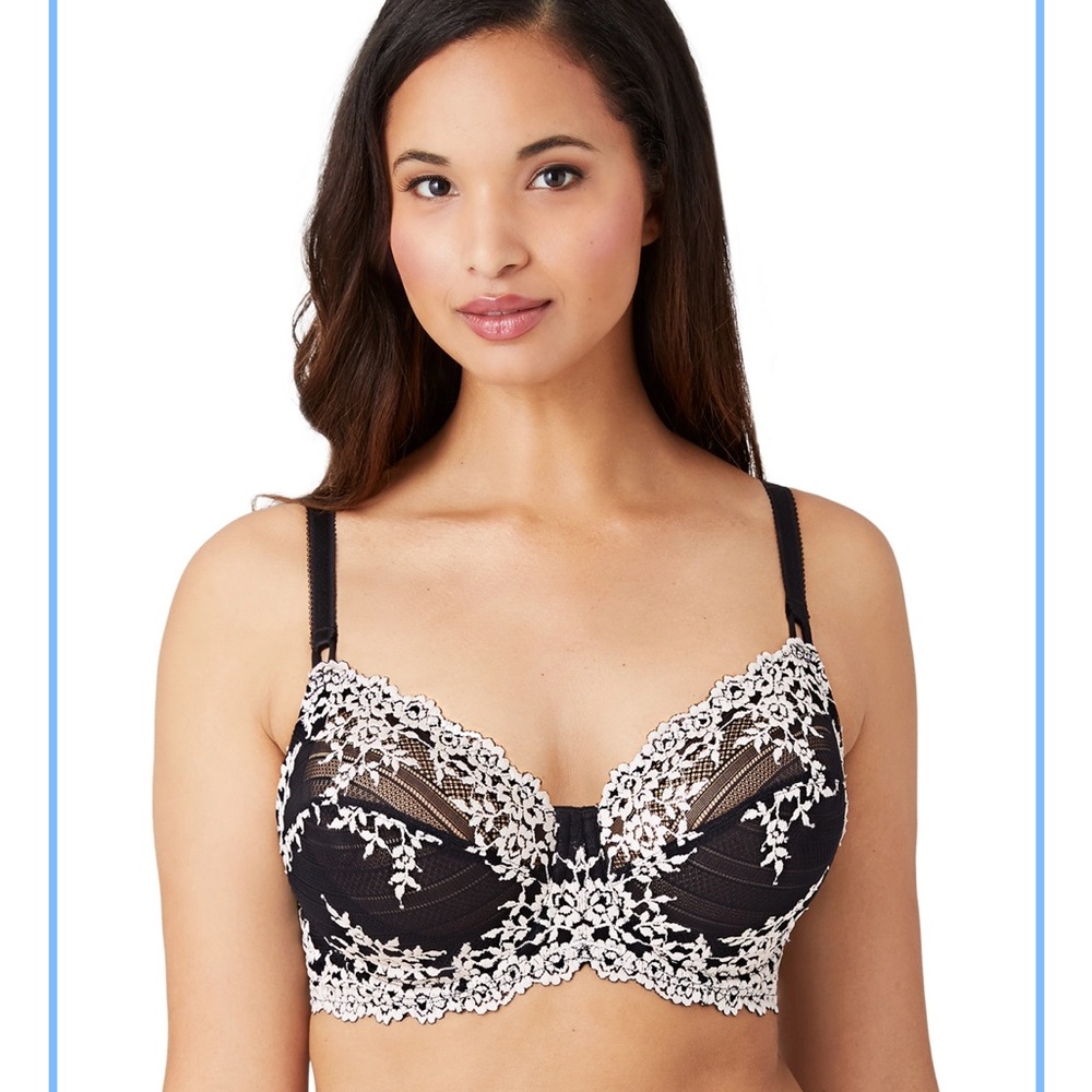 Wacoal Embrace Bra on black lace, 36D